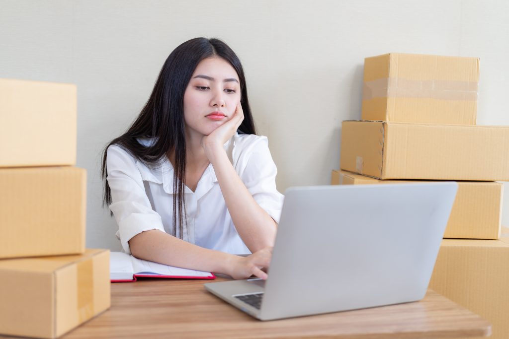 feel stress when facing challenges when selling on multichannel marketplaces 