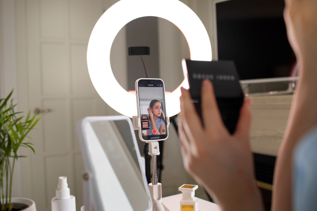 Showcase Your Products during the Facebook live 